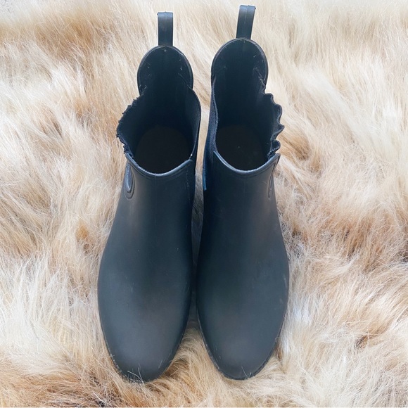 Jeffrey Campbell Black Rubber Chunky Lug Chelsea Rain Boot Cloudy Waterproof - Picture 2 of 4